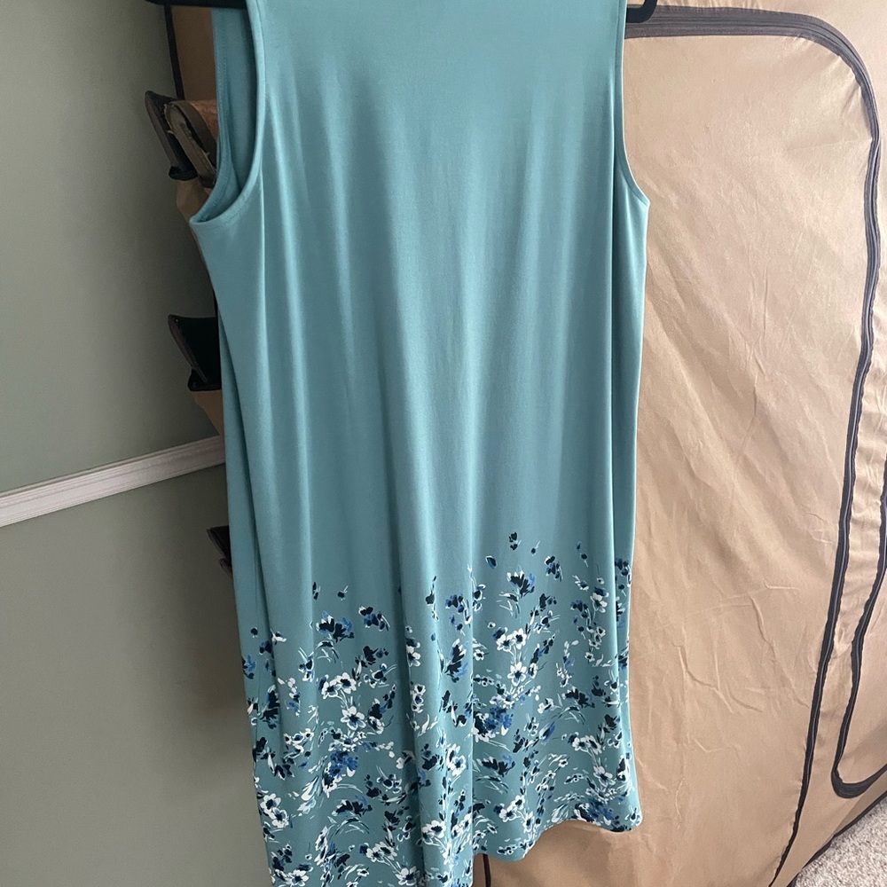 New Summer dress size large